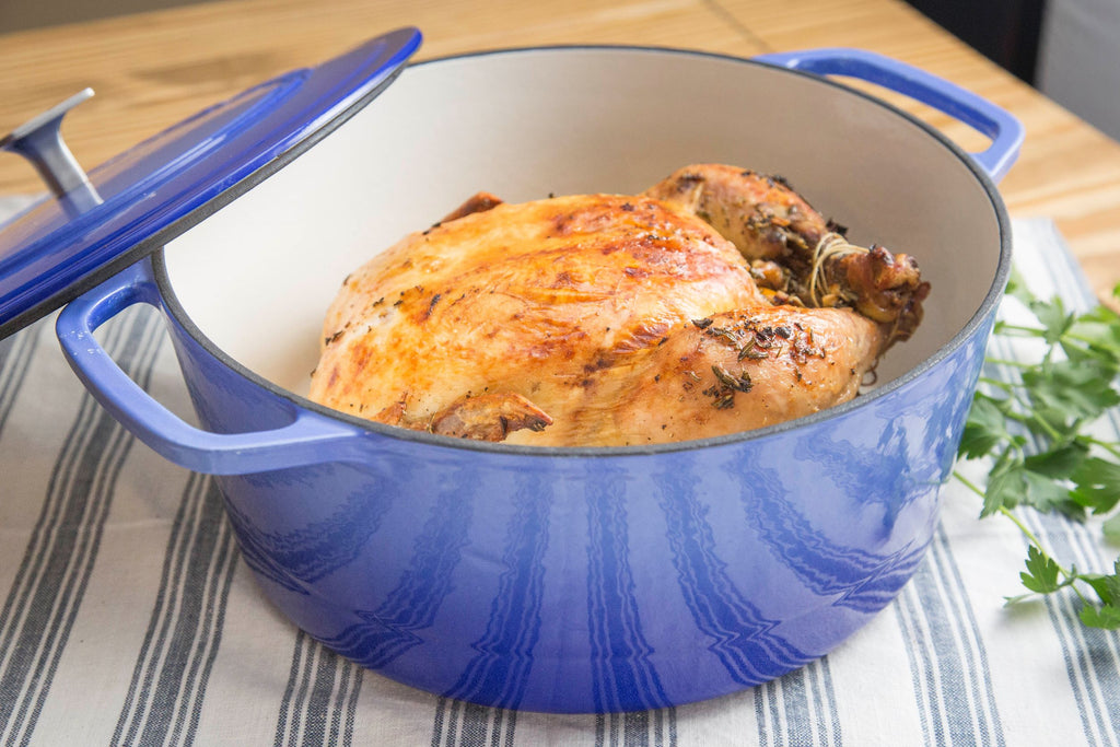 Lodge Cast Iron 6 Quart Enameled Cast Iron Dutch Oven in Indigo - Ideal for  Slow-Roasting, Simmering, and Baking Bread in the Cooking Pots department  at